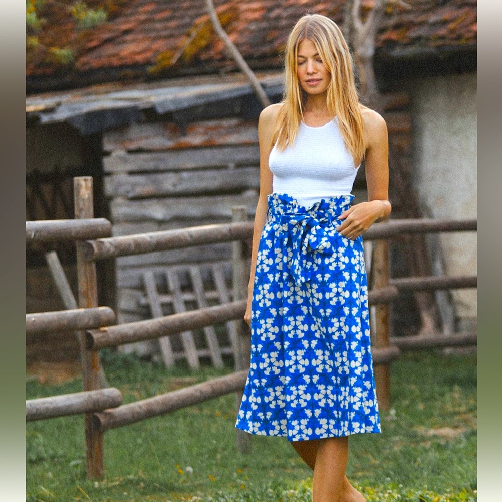 Anthropologie Porridge Lanai Midi Skirt, Size small, never worn.